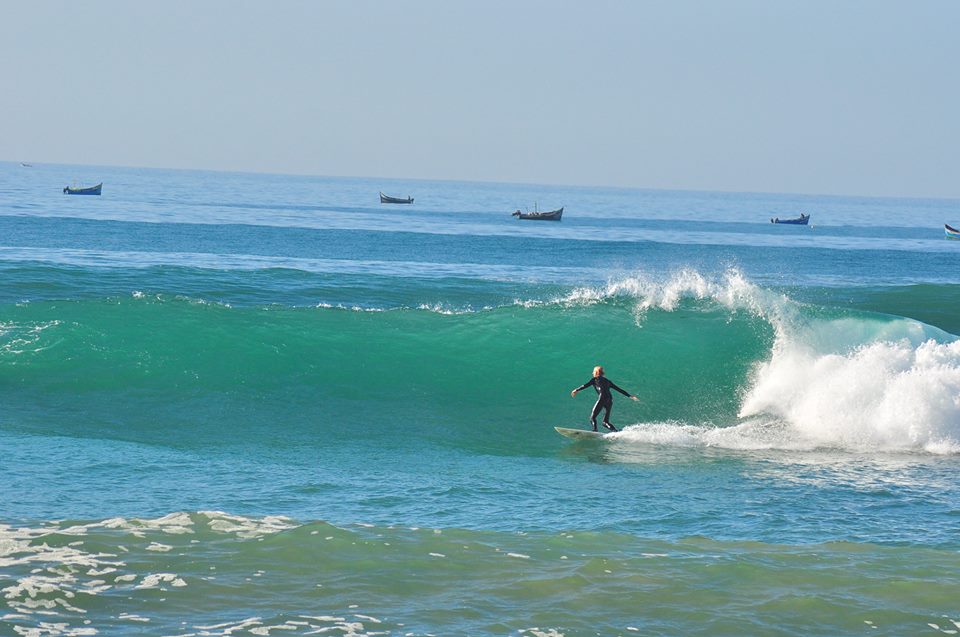 fishing boats big surf